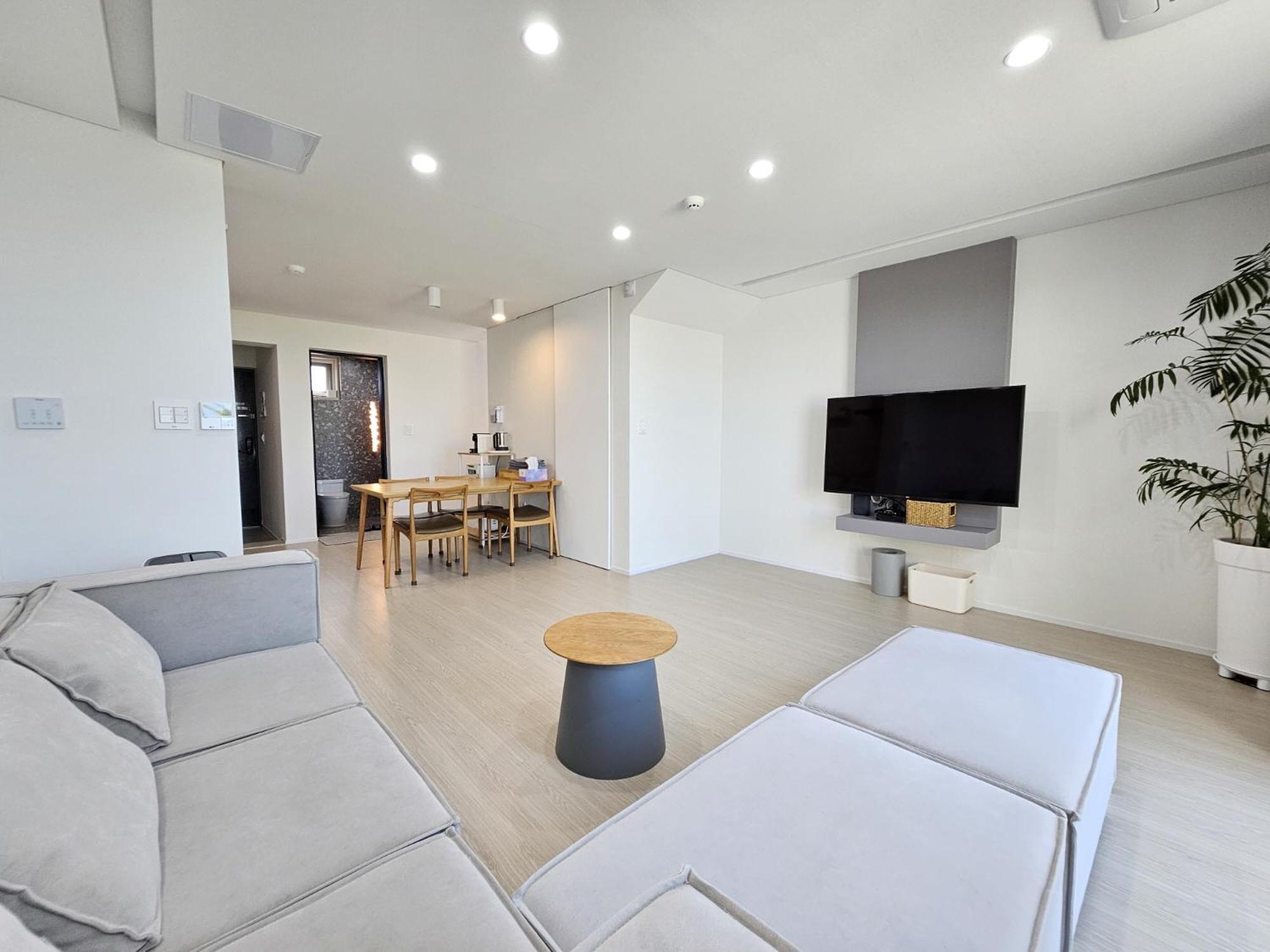 Jeju Badayeon Villa Seogwipo Bagian luar foto