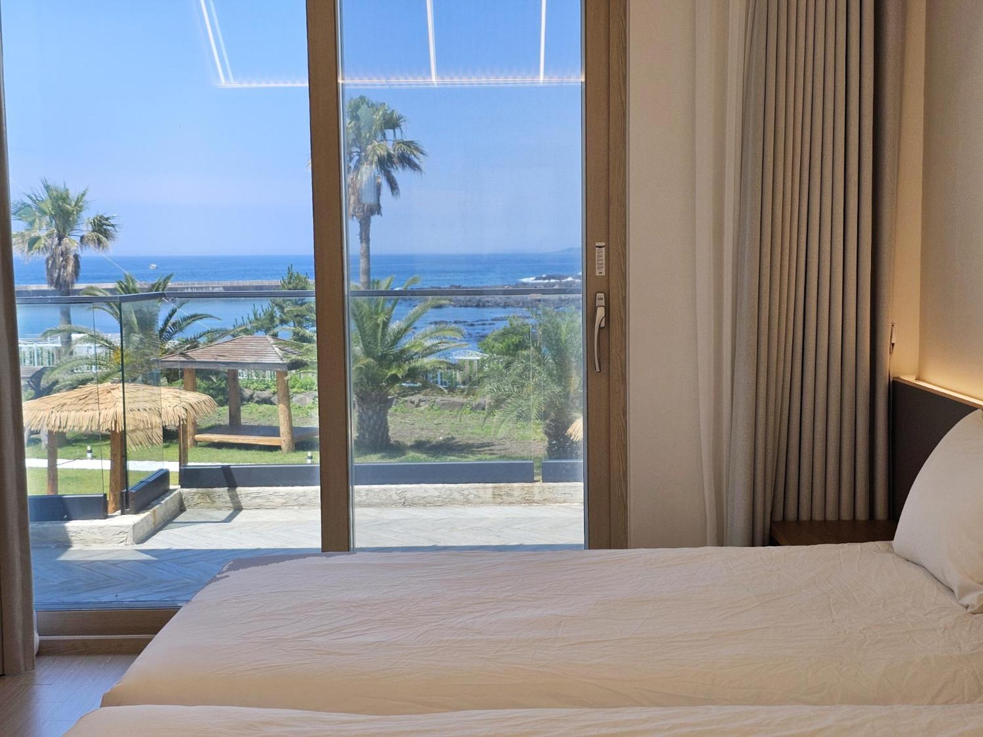 Jeju Badayeon Villa Seogwipo Bagian luar foto