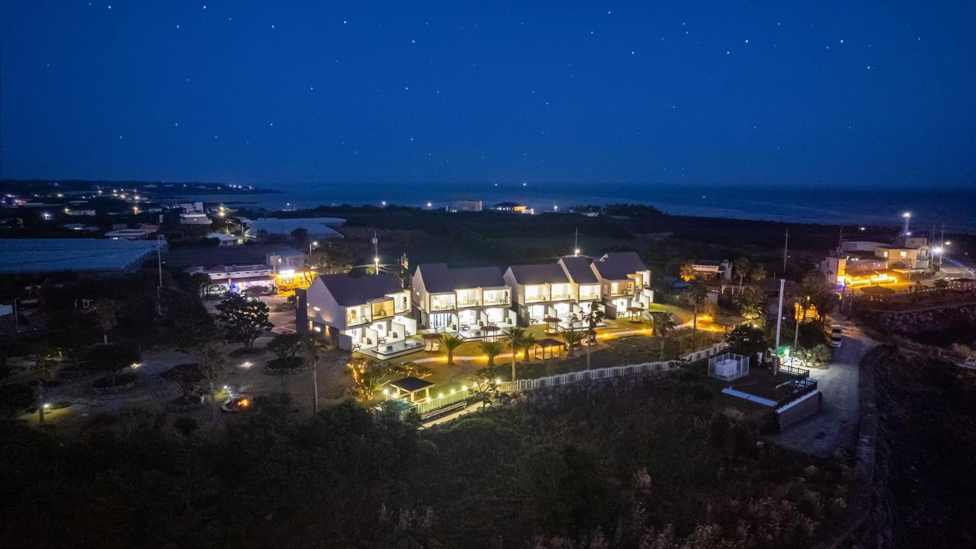Jeju Badayeon Villa Seogwipo Bagian luar foto