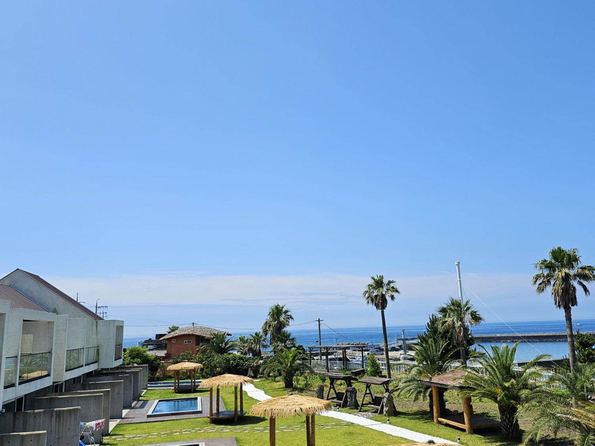 Jeju Badayeon Villa Seogwipo Bagian luar foto
