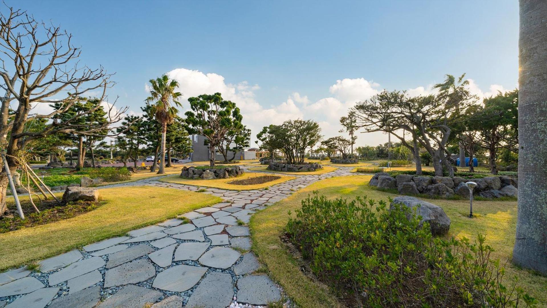 Jeju Badayeon Villa Seogwipo Bagian luar foto