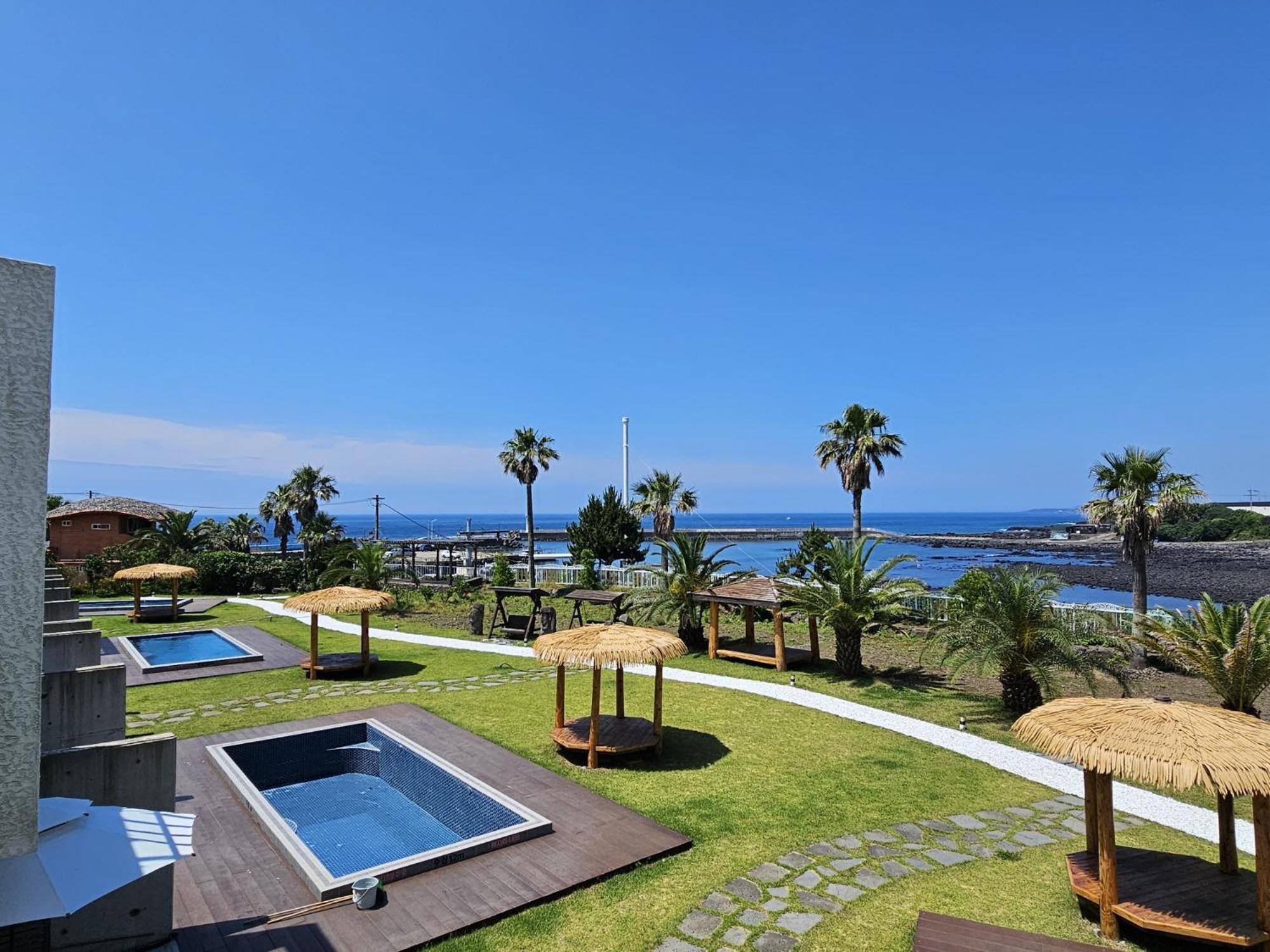 Jeju Badayeon Villa Seogwipo Bagian luar foto