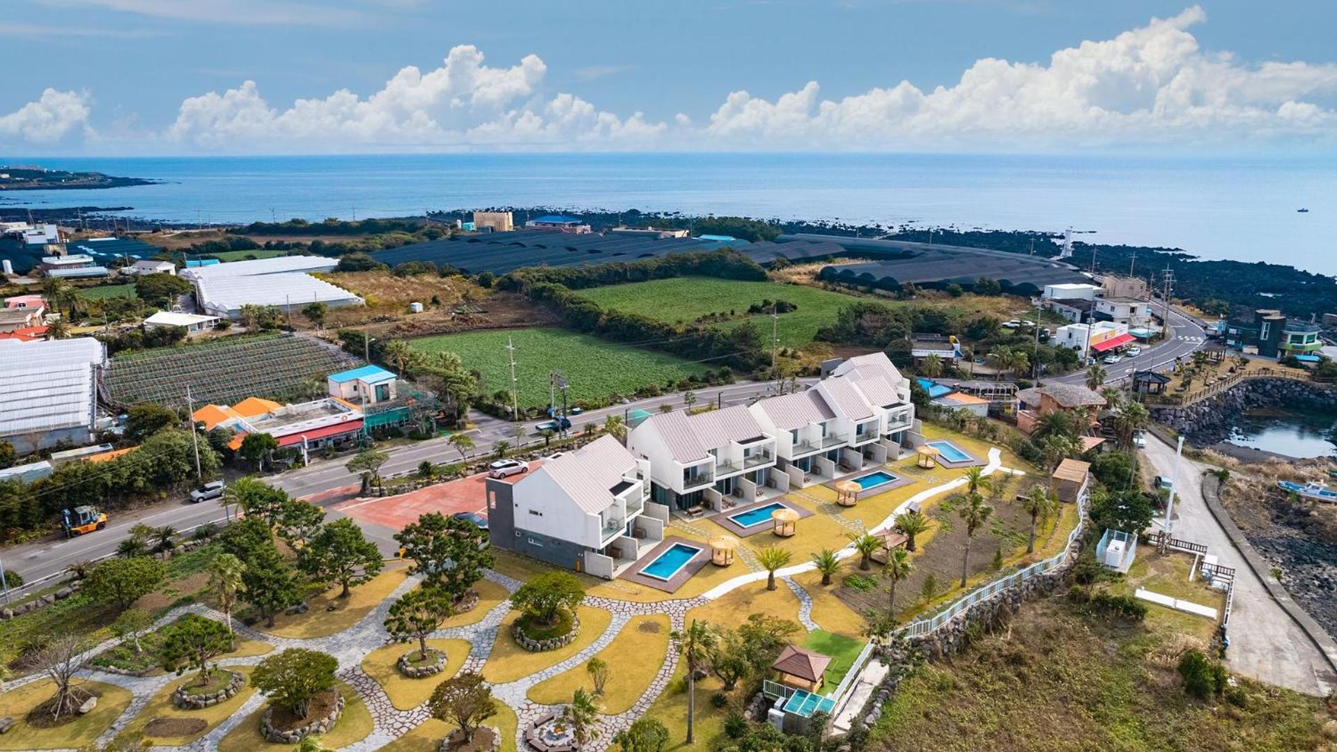 Jeju Badayeon Villa Seogwipo Bagian luar foto