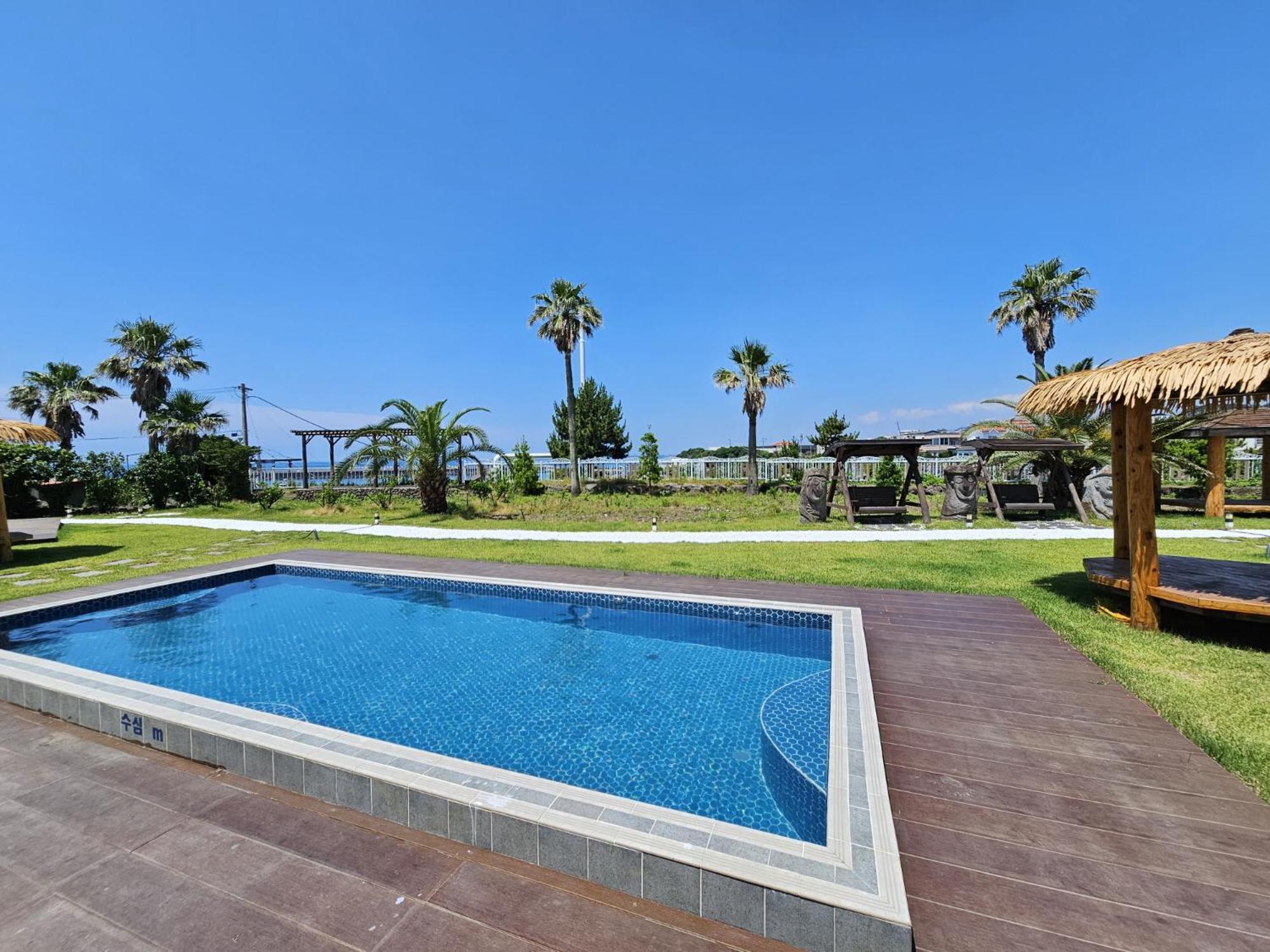 Jeju Badayeon Villa Seogwipo Bagian luar foto