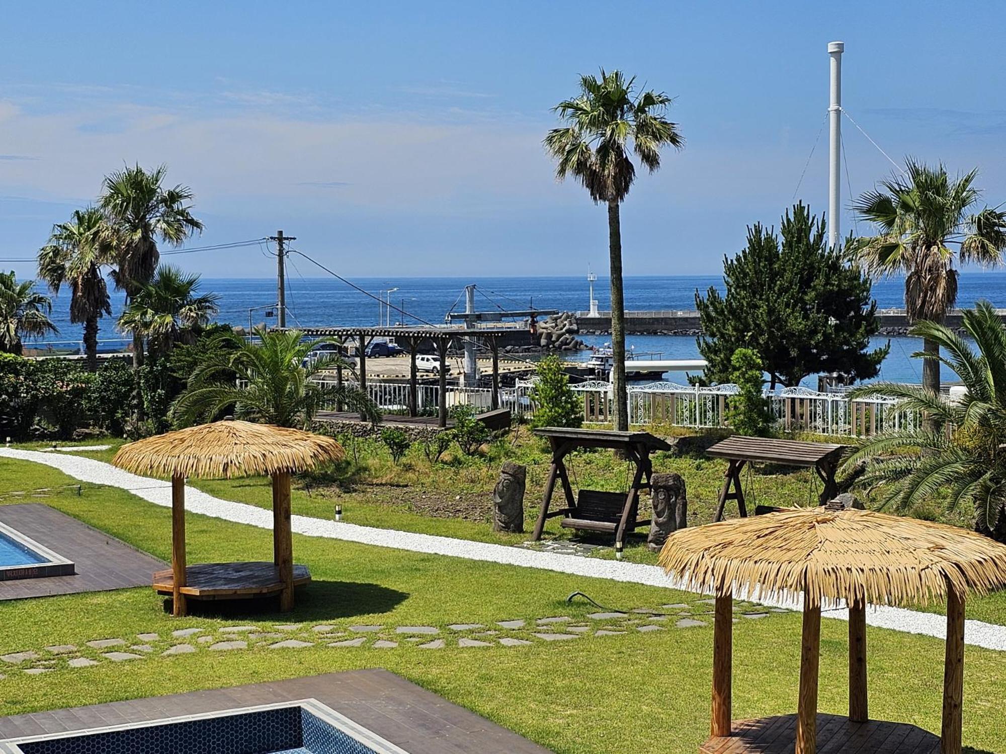 Jeju Badayeon Villa Seogwipo Bagian luar foto
