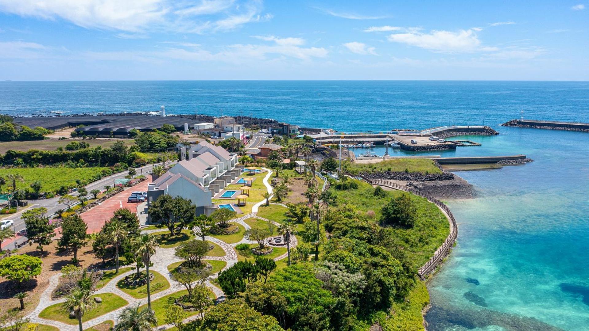 Jeju Badayeon Villa Seogwipo Bagian luar foto